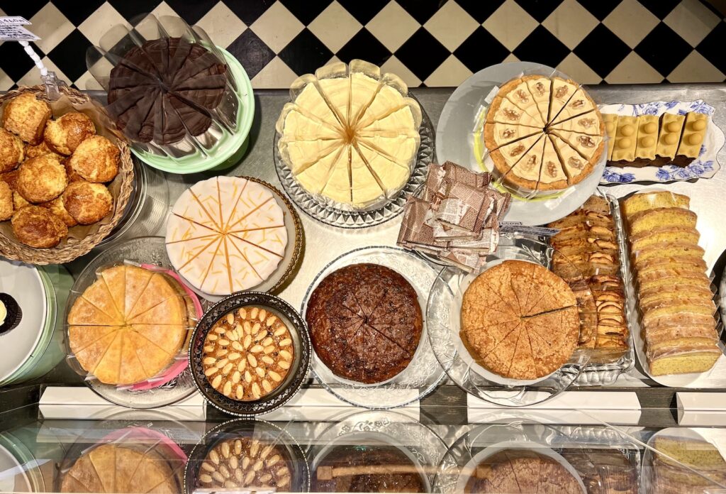 Stacey Ward (UK): Mornington Crescent Bakery