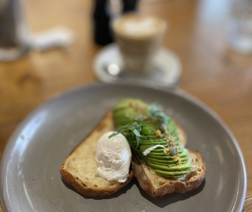 Lattegraphic (Jiyugaoka) Brunch Tokyo