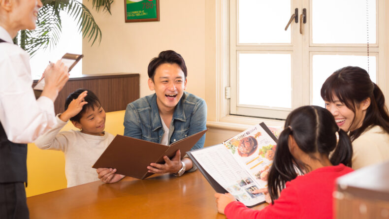 10 Japanese Family Restaurants With Coupon Apps